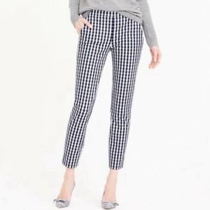✨LAST CHANCE✨ Jcrew Martie Pant in Navy Gingham. Size 8